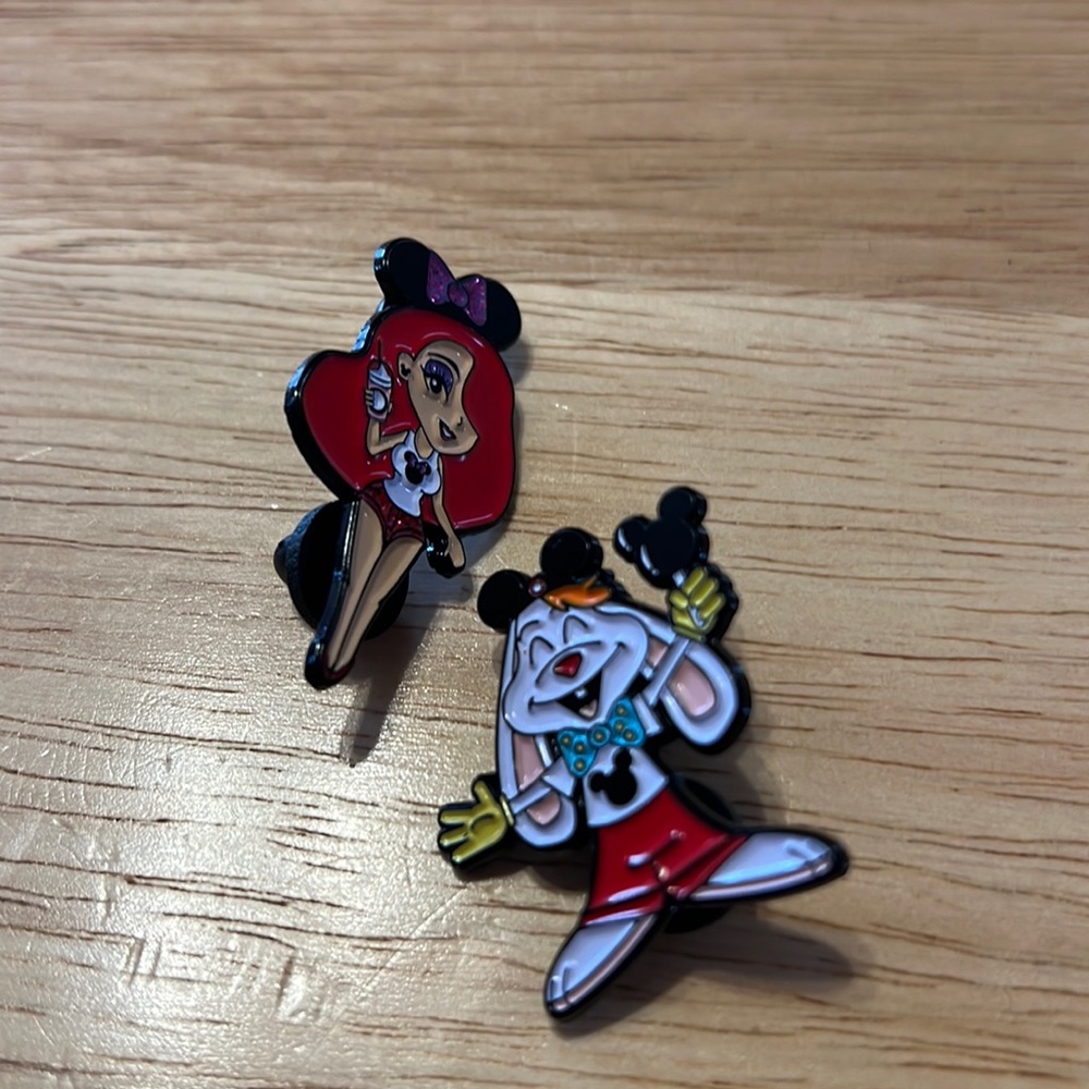 Roger Rabbit Jessica Rabbit Enamel Pins